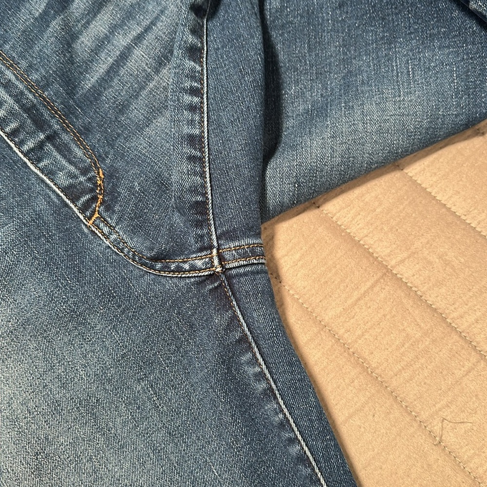 Joe's Jeans Blue Ankle Cropped Denim, high rise - Picture 11 of 12